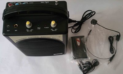 Portable wireless amplifier for teaching